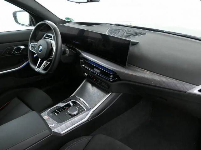 BMW 320 320d M-Sport Sedan xDrive