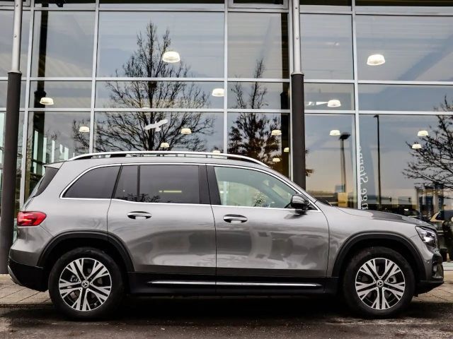 Mercedes-Benz GLB 200 4MATIC GLB 200 d