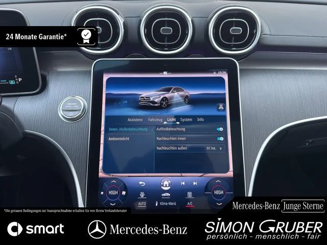 Mercedes-Benz C 200 AMG Line Sedan