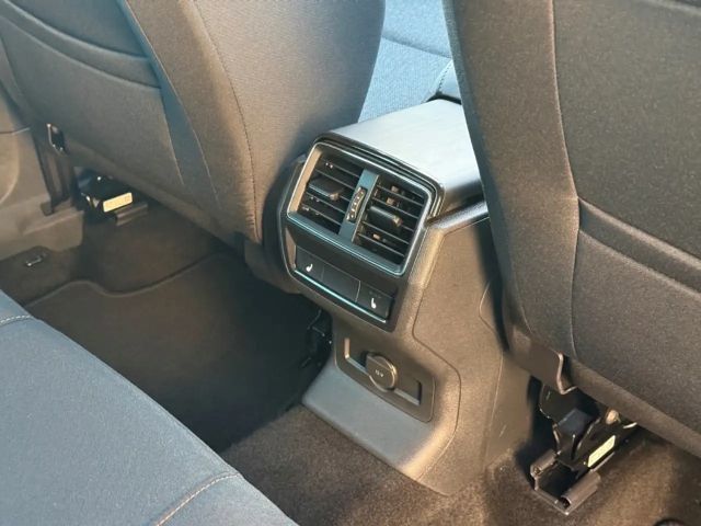 Skoda Karoq 1.5 TSI Clever