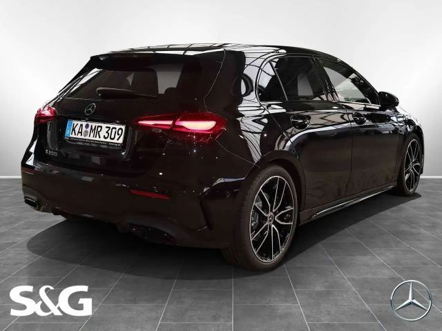 Mercedes-Benz A 200 AMG Line