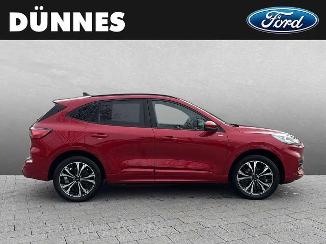 Ford Kuga Plug in Hybrid ST Line X