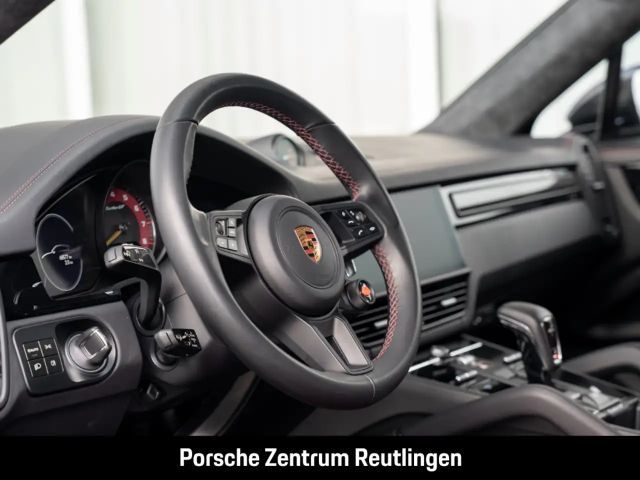 Porsche Cayenne Turbo