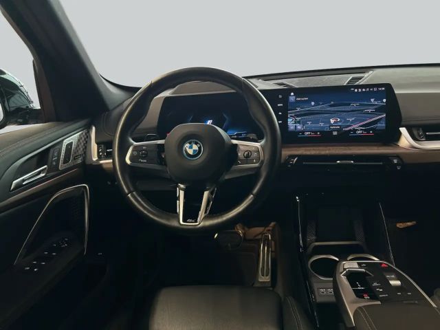 BMW X1 xDrive25e