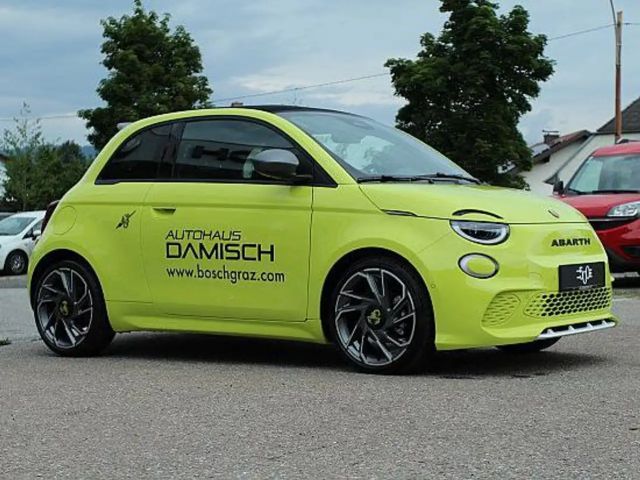 Abarth 500e Cabrio Scorpionissima