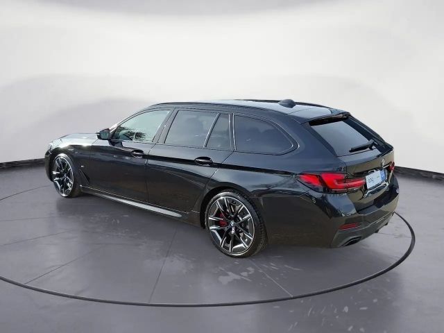 BMW 540 540d M-Sport Touring xDrive