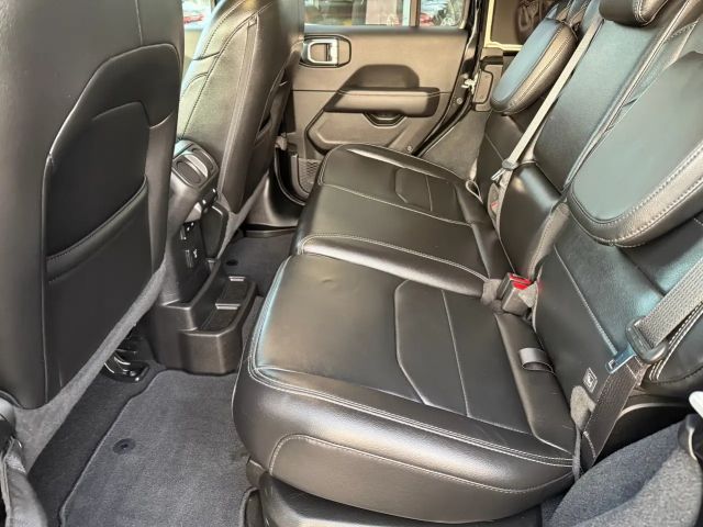 Jeep Wrangler 4xe Hybrid Sahara