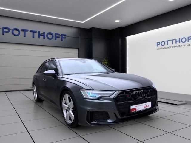 Audi S6 Avant Quattro