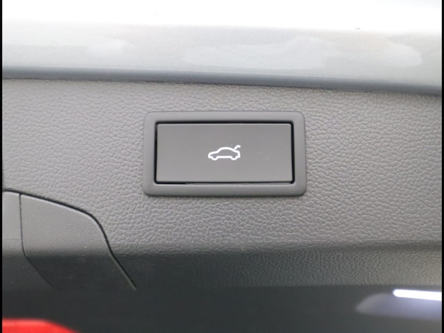 Volkswagen Passat 1.5 eTSI Business DSG