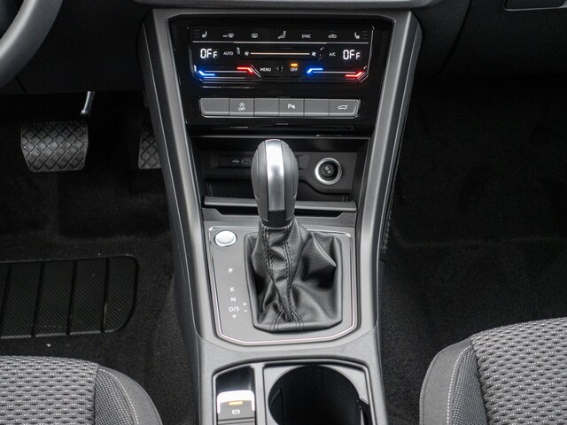 Volkswagen Touran 1.5 TSI DSG