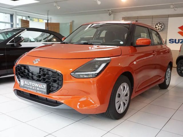 Suzuki Swift Club Hybrid