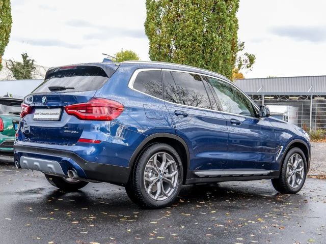 BMW X3 xDrive30e
