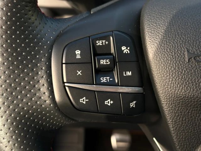 Ford Kuga EcoBoost ST Line