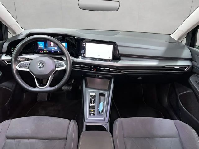 Volkswagen Golf 2.0 TDI DSG Style Variant