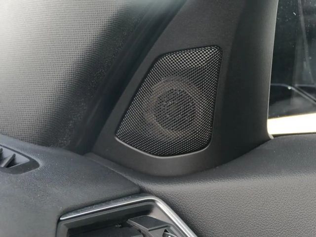 BMW 330 330e M-Sport Touring