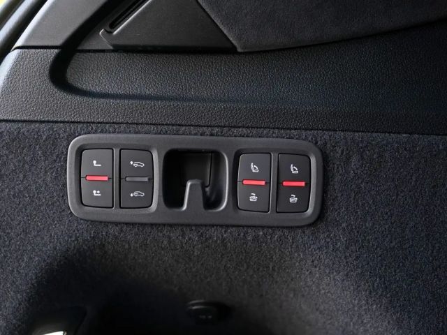 Audi SQ7 TFSI EXCLUSIVE B&O ADVANCED OLED CARBON STDH