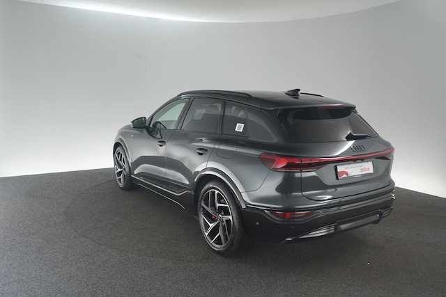 Audi Q6 e-tron Quattro