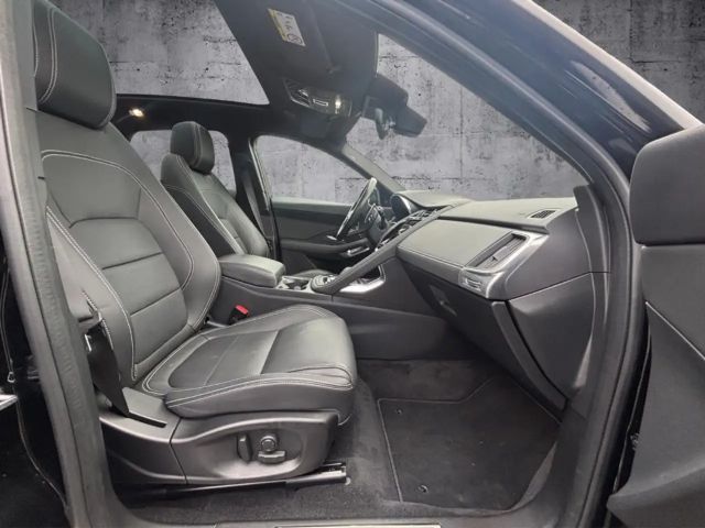 Jaguar E-Pace P300e R-Dynamic S