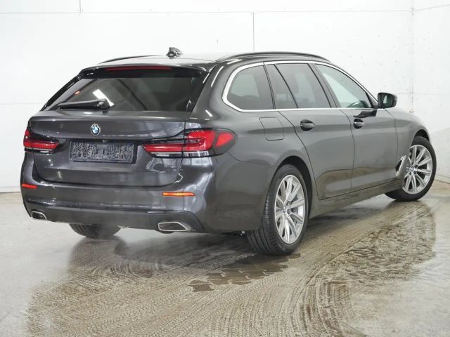 BMW 520 520d Touring xDrive
