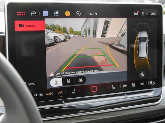 Volkswagen Golf Style