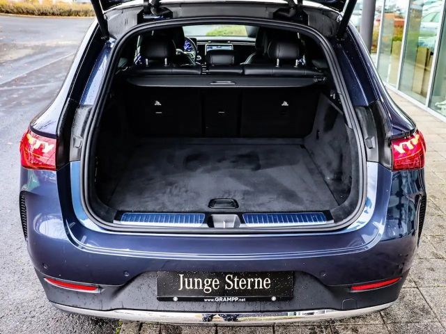 Mercedes-Benz EQE SUV 300