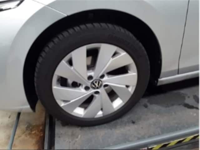 Volkswagen Golf 1.0 TSI Life Variant