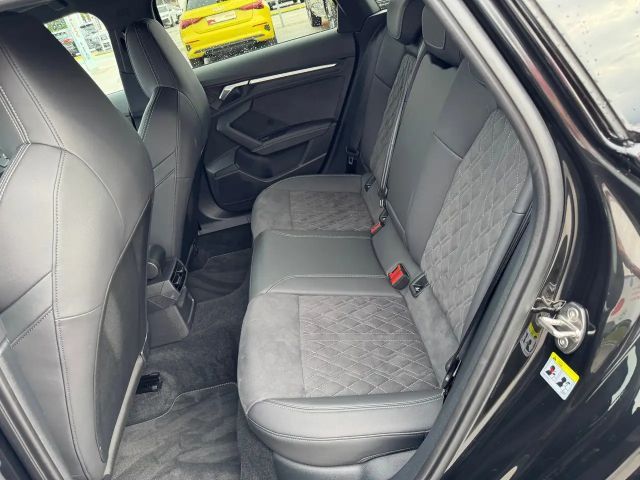 Audi A3 30 TFSI Sedan