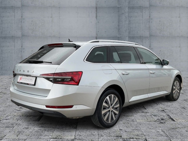 Skoda Superb 2.0 TSI Combi Style Style