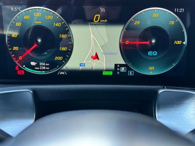 Mercedes-Benz EQB 300 4MATIC AMG Line