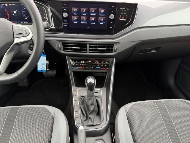 Volkswagen Polo 1.0 TSI DSG Style