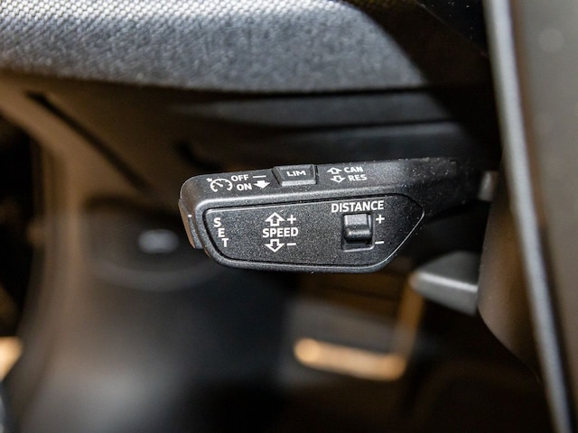 Audi A6 Avant Quattro S-Tronic