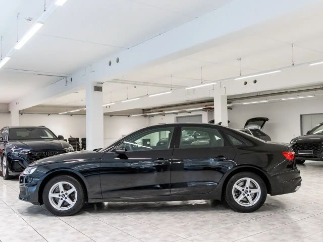 Audi A4 35 TDI S-Tronic Sedan