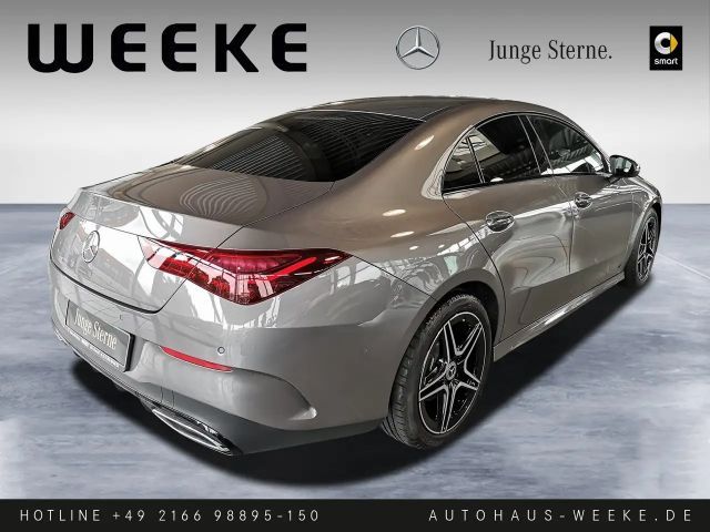 Mercedes-Benz CLA 200 AMG Line Coupé