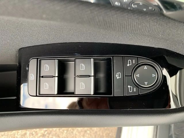 Mazda 3 Homura SkyActiv e-Skyactiv