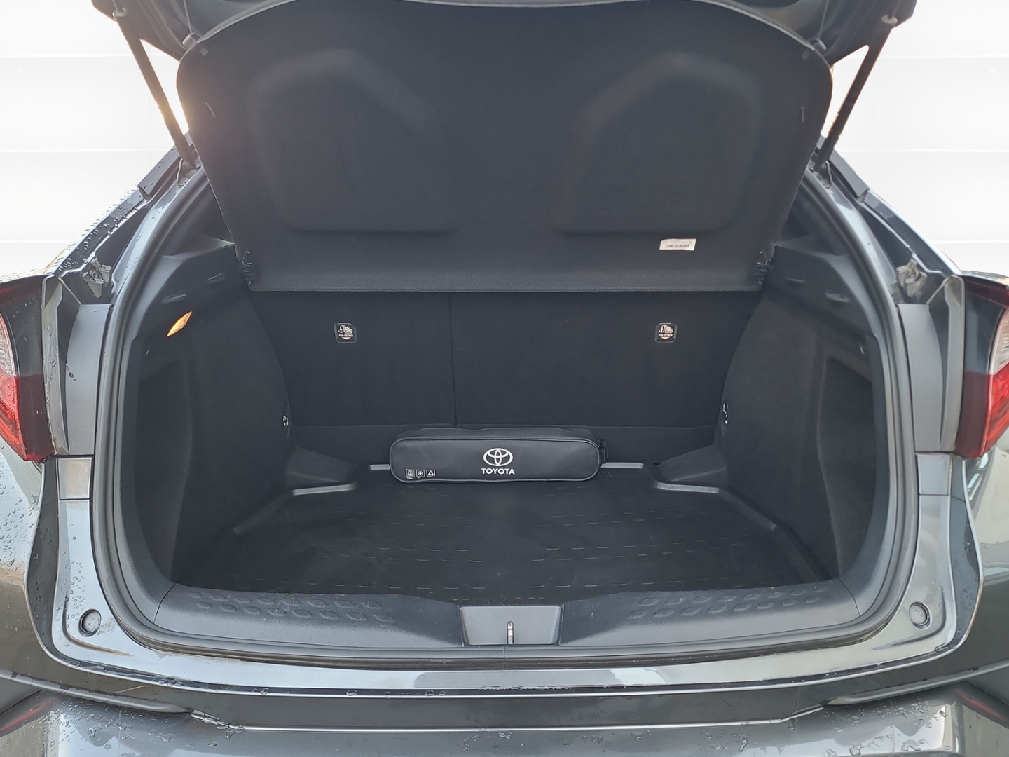 Toyota C-HR 5-deurs Team D