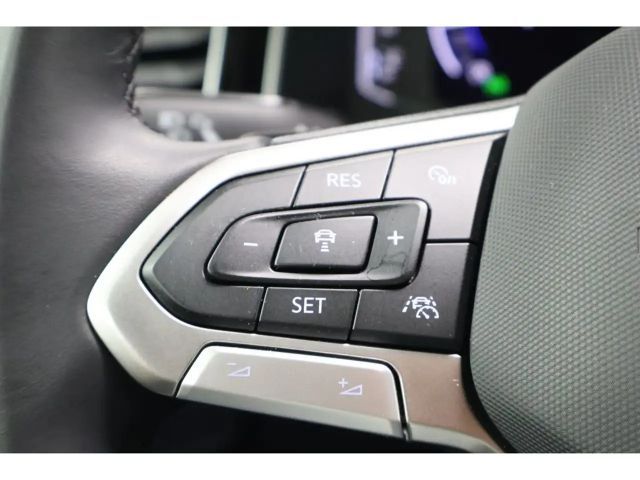 Volkswagen Taigo 1.0 TSI DSG Style