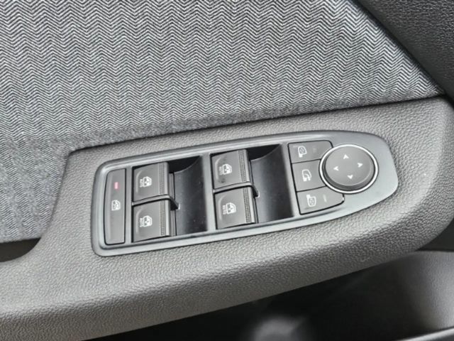 Renault Clio E-Tech Hybrid Techno