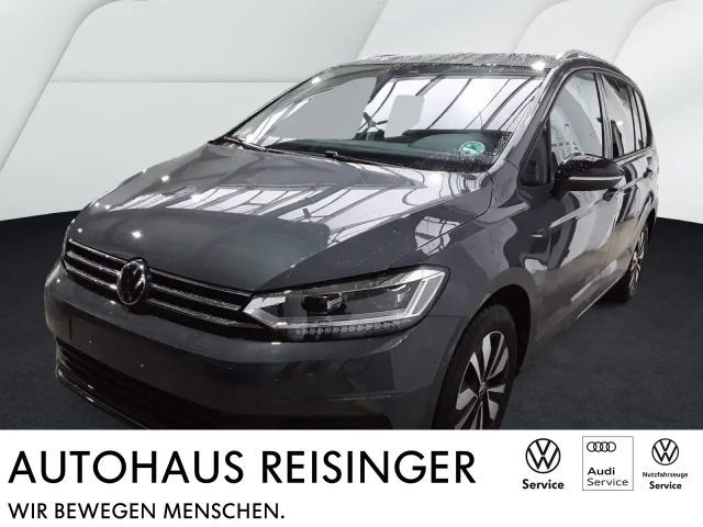 Volkswagen Touran 1.5 TSI DSG