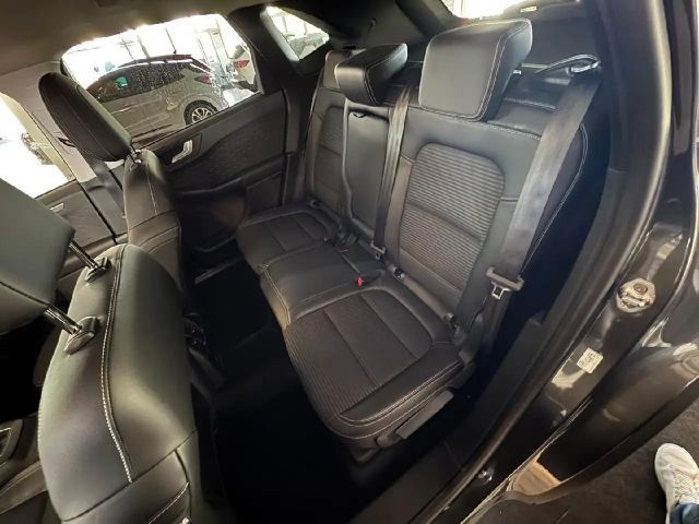 Ford Kuga Hybrid Titanium X