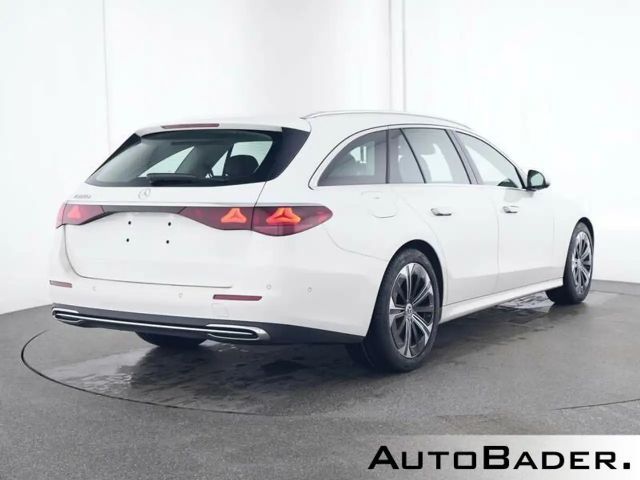 Mercedes-Benz E 220 AVANTGARDE E 220 d Estate