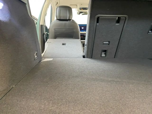 Volkswagen Passat 1.5 eTSI Business