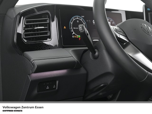 Volkswagen Tiguan Tiguan Goal eTSI Pano AHK 18 Design-Paket