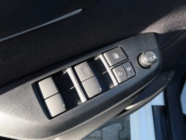 Mazda 2 Hybrid*116PS*AUTOMATIK* CENTRE-LINE*KAMERA*6JAHRE.