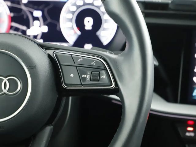 Audi A3 30 TFSI Sedan