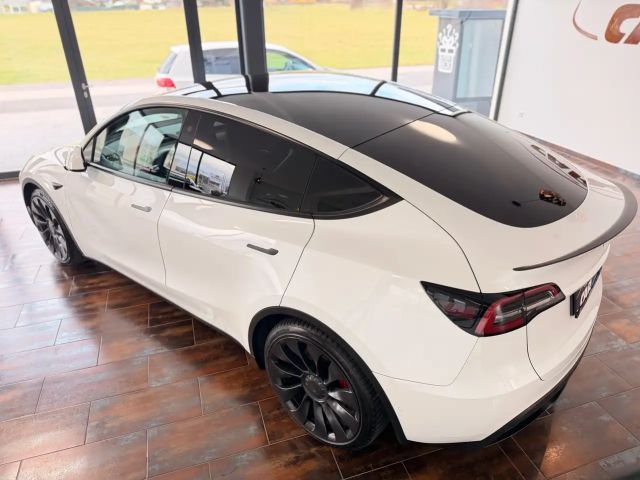 Tesla Model Y Performance