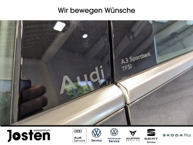 Audi A3 35 TFSI S-Line Sedan Sportback