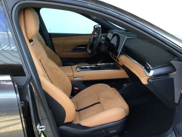 Mazda 6e Plus Takumi