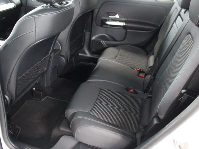 Mercedes-Benz GLB 200 GLB 200 d Progressive