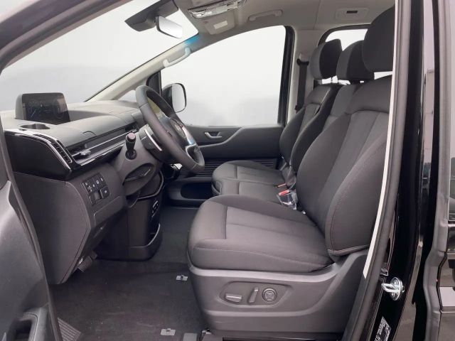 Hyundai Staria Trend