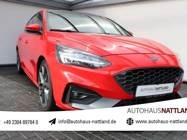 Ford Focus Limited ST Line